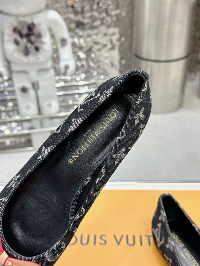 Louis Vuitton Flat Shoes